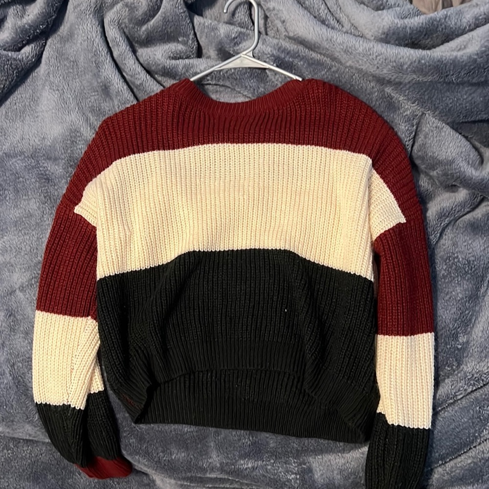 ROMWE sweater